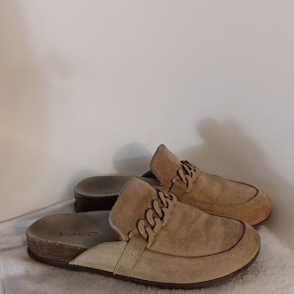 Vionic "Georgie" Tan Suede Slip-On Mules Shoes - Picture 1 of 6